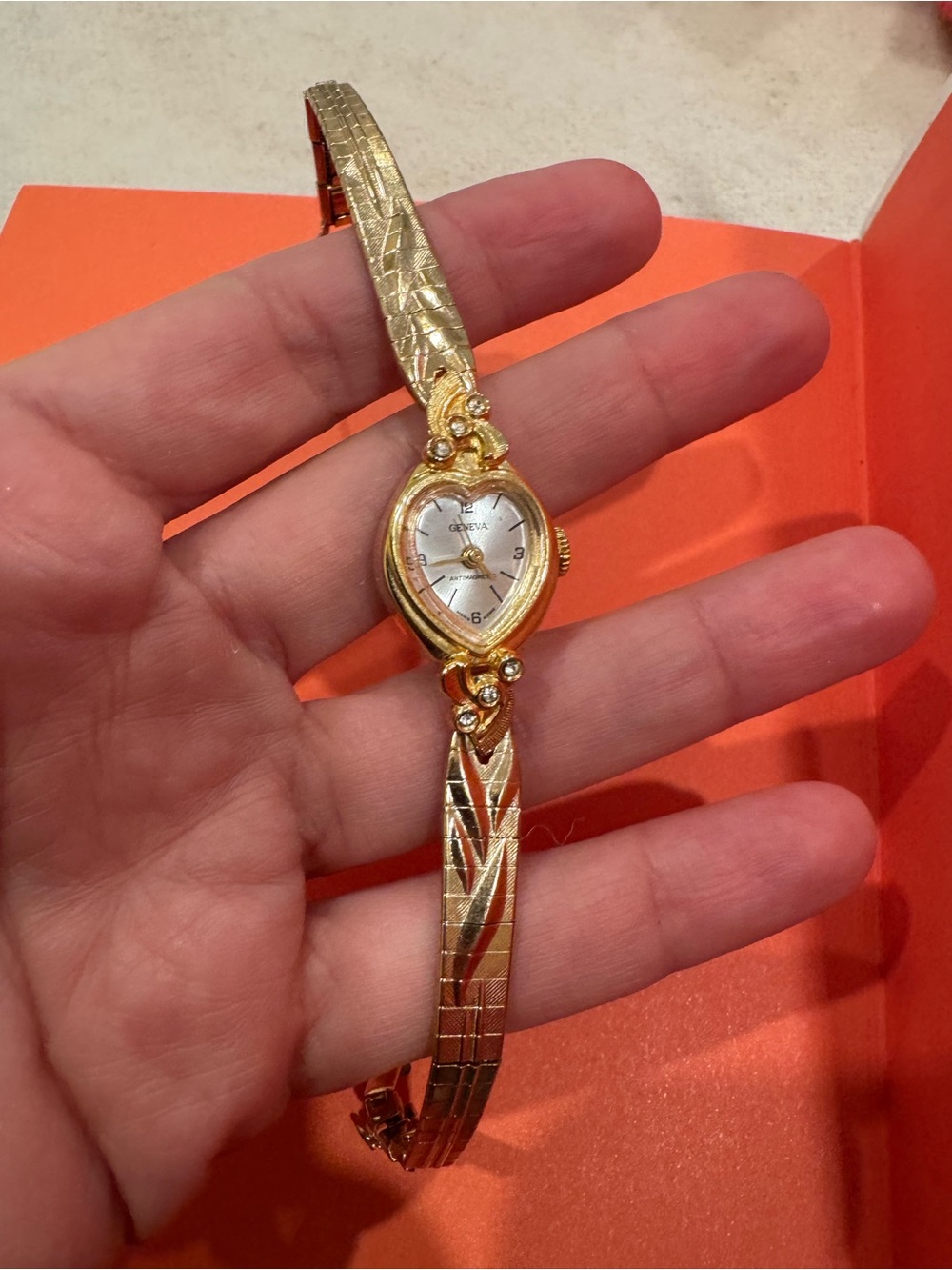 Vintage Geneva Gold-Tone Heart-Shaped Dial Bracelet Watch